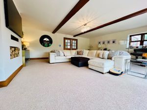 Photo 15- click for photo gallery